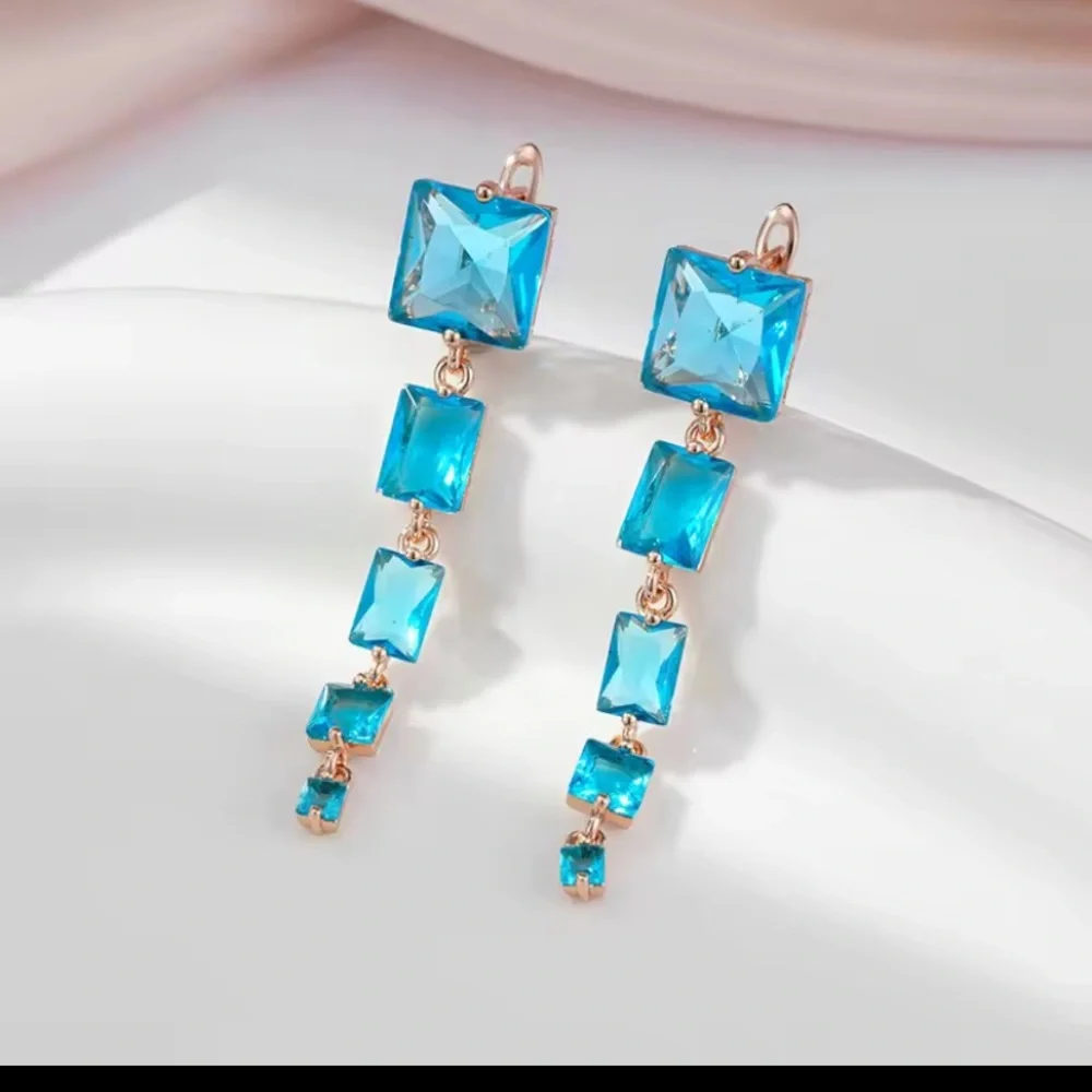 585/14k Rose Gold & Blue Topaz Crystal Drop Earrings -